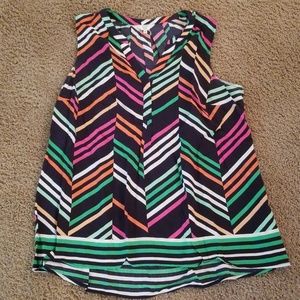 Crown & Ivy / High-Low Tank Top